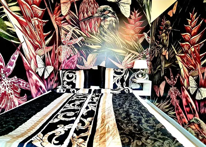 Boutique - Premium 3 *